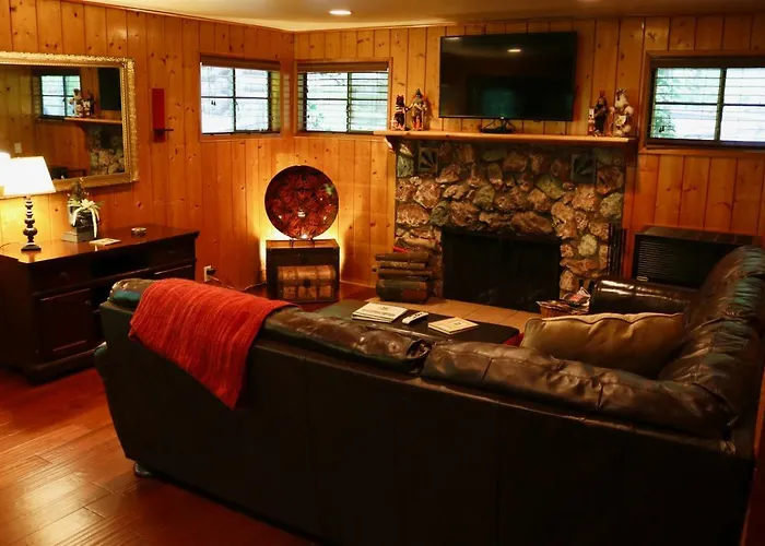 Lodge The Butterfly Garden